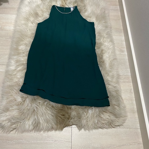 Elegant mini dress sleeveless solid color green - Picture 2 of 2